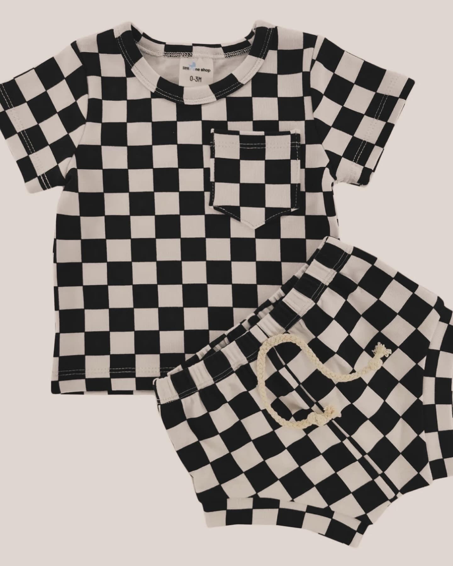 Checkered Pocket Set